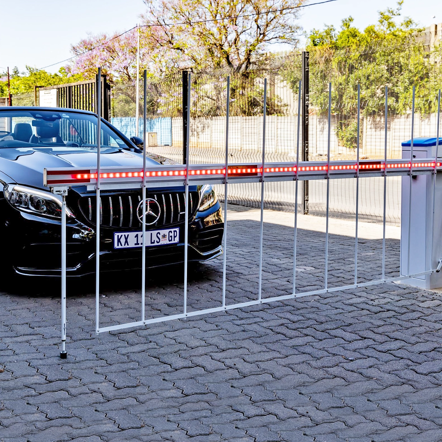Velocity Nitro boom gate
